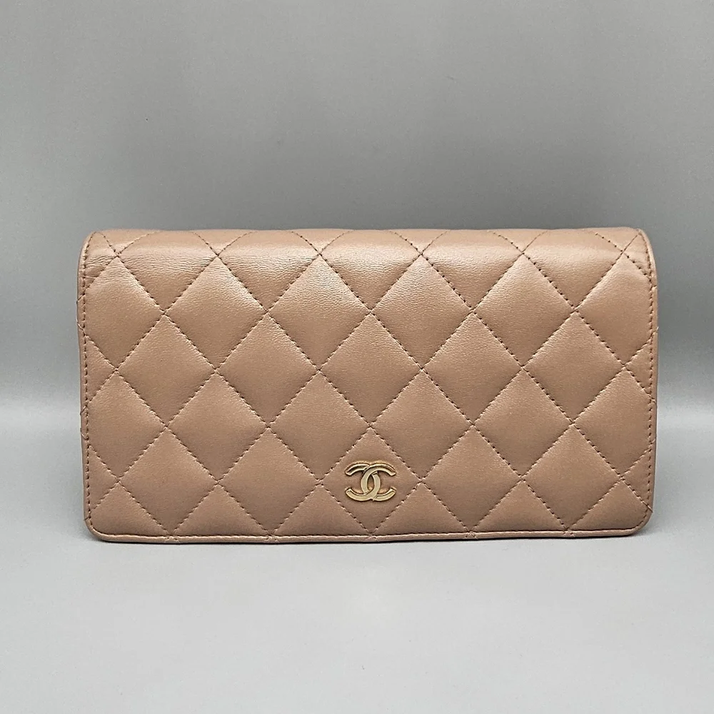 🖤CANEL Tan Quilted Leather Wallet/Clutch🖤 - Picture 3 of 17